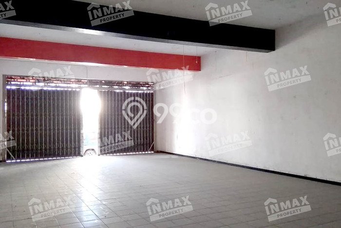 Ruko Dijual di Srengat Blitar dengan Luas Bangunan 400m2 Ruko Dijual di Srengat Blitar dengan Luas Bangunan 400m2