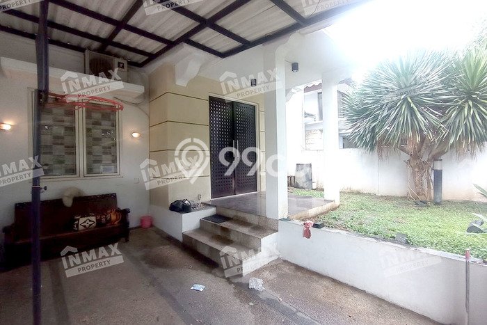 Disewakan! Rumah 4 Kamar Tidur &
2 Kamar Mandi di Villa Puncak Tidar, Malang Disewakan! Rumah 4 Kamar Tidur &
2 Kamar Mandi di Villa Puncak Tidar, Malang