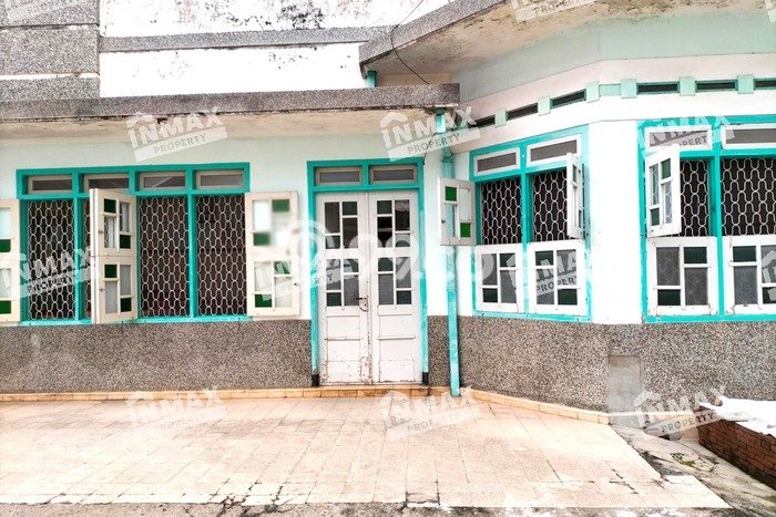 Siap Huni Rumah Mewah 3 Kamar di Madiun Dekat ke Mana Saja Siap Huni Rumah Mewah 3 Kamar di Madiun Dekat ke Mana Saja