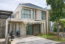 For Sale! Luxury House LT 180m2 Desain Modern di Pakuwon For Sale! Luxury House LT 180m2 Desain Modern di Pakuwon