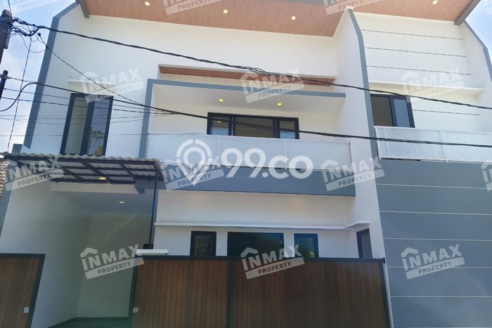 Jual Rumah Bagus Siap Huni LB 202m2 di Kenjeran, Surabaya Jual Rumah Bagus Siap Huni LB 202m2 di Kenjeran, Surabaya