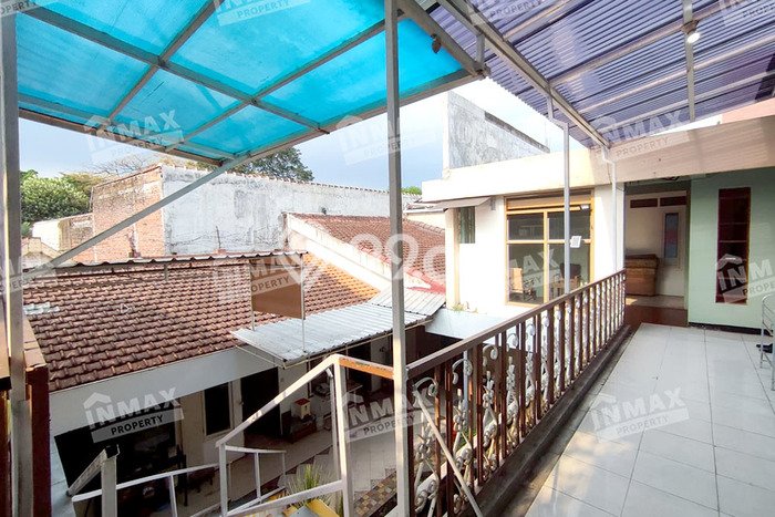 Rumah Mewah LB 600m2 Siap Huni Desain Elegan di Rampal Celaket, Malang Rumah Mewah LB 600m2 Siap Huni Desain Elegan di Rampal Celaket, Malang