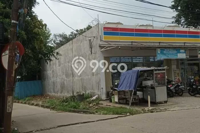 Disewakan Komersial Strategis Kawasan , Luas 40m2m², Jalan Utama Disewakan Komersial Strategis Kawasan , Luas 40m2m², Jalan Utama