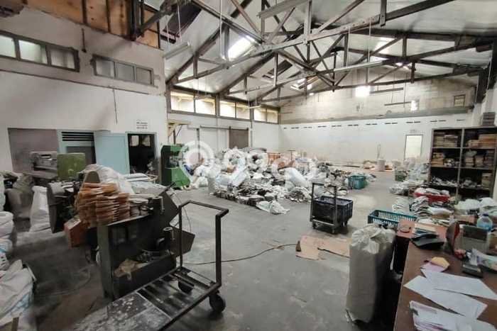 Gudang Premium di Pajajaran, Luas 1100m², Kawasan Komersial, Tingkat Keramaian Tinggi Gudang Premium di Pajajaran, Luas 1100m², Kawasan Komersial, Tingkat Keramaian Tinggi