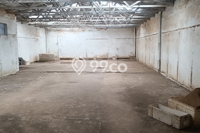 SENTRA BISNIS! Gudang Kawasan Holis Cigondewah, Luas 216m², Lokasi Strategis SENTRA BISNIS! Gudang Kawasan Holis Cigondewah, Luas 216m², Lokasi Strategis
