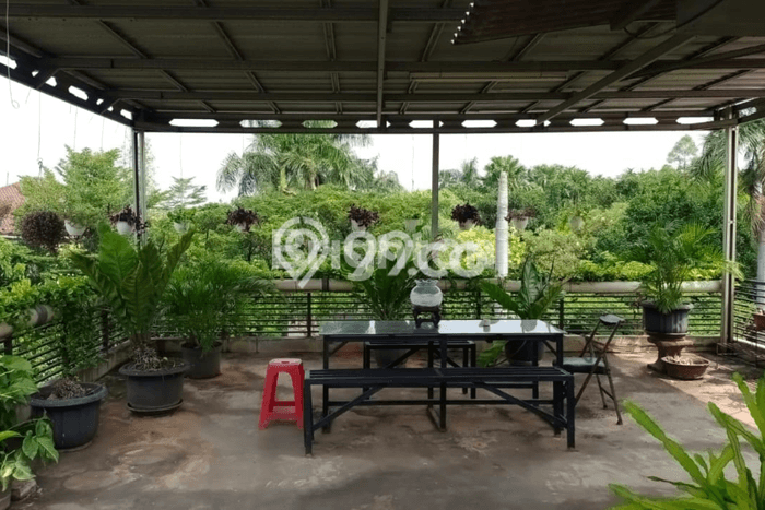 Unit Komersial Dijual di Jatinegara Jakarta Timur 400m2 Unit Komersial Dijual di Jatinegara Jakarta Timur 400m2
