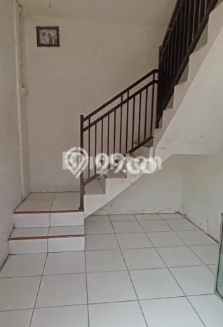 Ruko For Rent Kawasan Cipinang Melayu, Luas 39m², Area Strategis, Akses Bagus Ruko For Rent Kawasan Cipinang Melayu, Luas 39m², Area Strategis, Akses Bagus