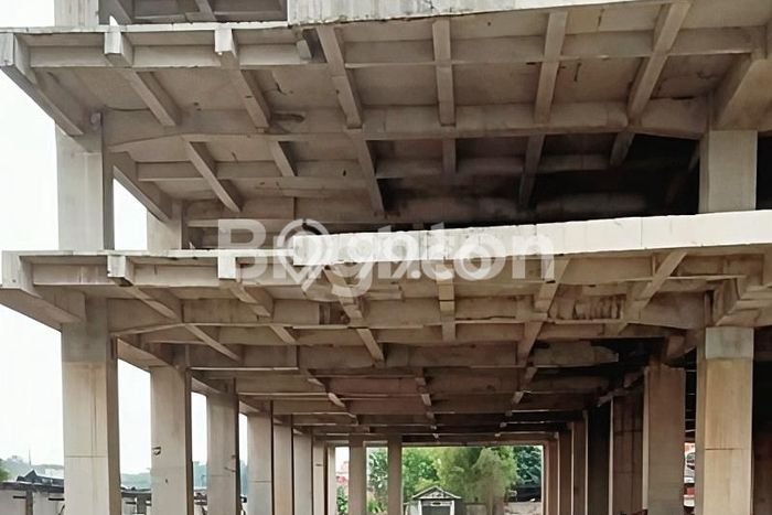Unit Komersial Dijual di Jakarta Timur LT 4868m2 & LB 12993m2 Unit Komersial Dijual di Jakarta Timur LT 4868m2 & LB 12993m2