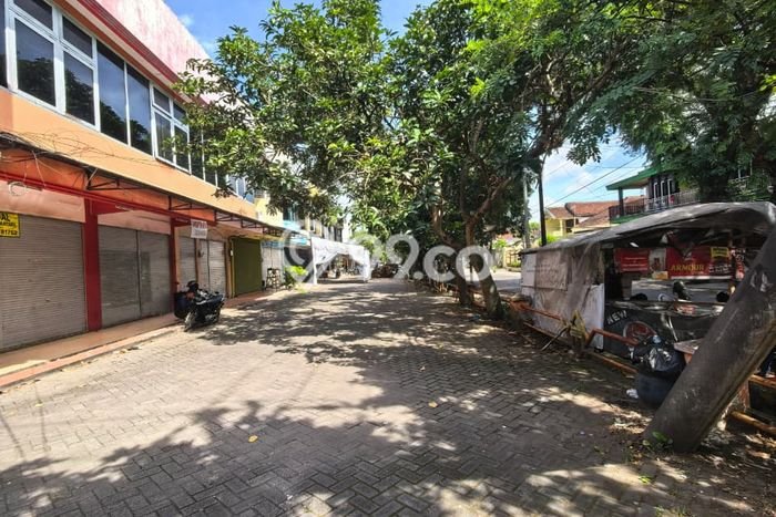 Untuk Dijual! Ruko di Sawojajar Malang LT 97m2 / LB 209m2 Kawasan Strategis Untuk Dijual! Ruko di Sawojajar Malang LT 97m2 / LB 209m2 Kawasan Strategis