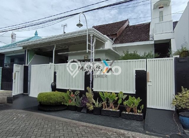 Dijual Rumah 4 Kamar Lokasi Ideal Bagus dan Strategis di Pakis Dijual Rumah 4 Kamar Lokasi Ideal Bagus dan Strategis di Pakis