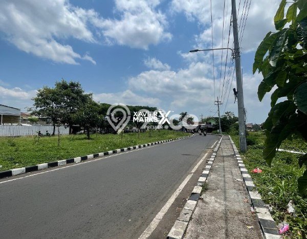 Komersial untuk Disewa di Pusat Malang Luas Bangunan 297m2 Komersial untuk Disewa di Pusat Malang Luas Bangunan 297m2