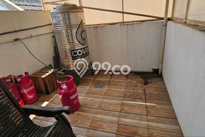 Dijual Cepat Rumah Favorit Siap Huni LB 180m2 di Pakis, Malang Dijual Cepat Rumah Favorit Siap Huni LB 180m2 di Pakis, Malang