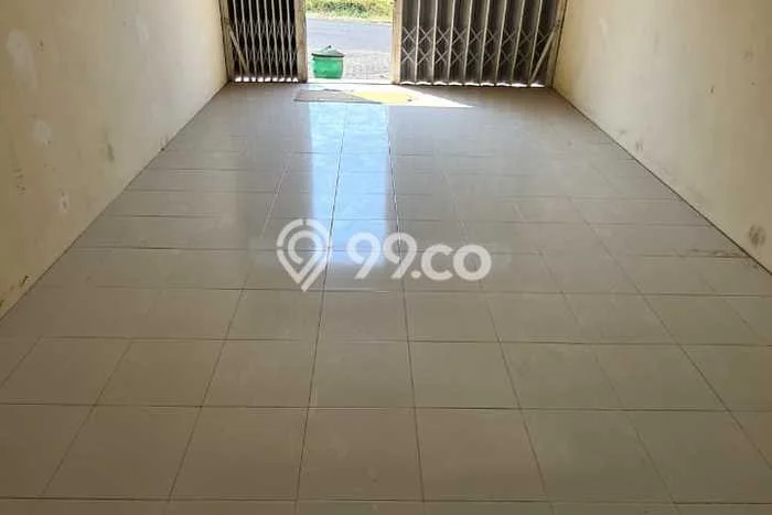 Area Ramai! Ruko Dijual di Lowokwaru untuk Bisnis Luas Bangunan 110m2 Area Ramai! Ruko Dijual di Lowokwaru untuk Bisnis Luas Bangunan 110m2