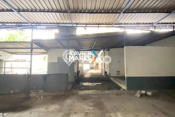 Unit Gudang Dijual di Malang LT 1073m2 & LB 900m2 Unit Gudang Dijual di Malang LT 1073m2 & LB 900m2