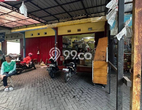 Ruko Bagus Dijual LB 136m2 Lokasi Strategis Malang Area Cocok untuk Berbisnis Ruko Bagus Dijual LB 136m2 Lokasi Strategis Malang Area Cocok untuk Berbisnis