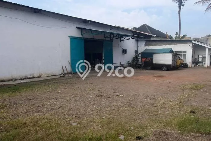 Gudang untuk disewa di Sukun punya LT 3025m2 & LB 1100m2 harga sewa kompetitif Gudang untuk disewa di Sukun punya LT 3025m2 & LB 1100m2 harga sewa kompetitif