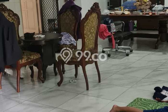 Hunian Elit LB 500m2 Siap Pakai Desain Elegan di Warung Buncit, Jakarta Selatan Hunian Elit LB 500m2 Siap Pakai Desain Elegan di Warung Buncit, Jakarta Selatan