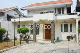 Hunian Mewah LB 160m2 Siap Huni Desain Elegan di Rawamangun, Jakarta Timur Hunian Mewah LB 160m2 Siap Huni Desain Elegan di Rawamangun, Jakarta Timur