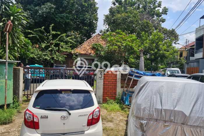 Dijual Rumah Mewah Elegan Dengan View Cantik di Pegangsaan, Jakarta Pusat Dijual Rumah Mewah Elegan Dengan View Cantik di Pegangsaan, Jakarta Pusat