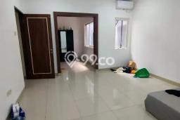 Disewakan! Rumah 3 Kamar Tidur &
3 Kamar Mandi di Puri Mansion, Jakarta Barat Disewakan! Rumah 3 Kamar Tidur &
3 Kamar Mandi di Puri Mansion, Jakarta Barat