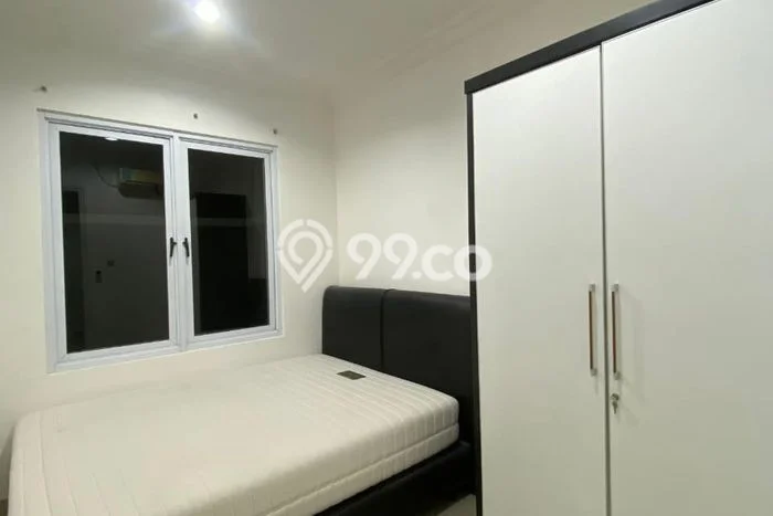 Rumah Disewakan Jakarta Barat LT 135m2 LB 180m2 Kawasan Kemanggisan Rumah Disewakan Jakarta Barat LT 135m2 LB 180m2 Kawasan Kemanggisan
