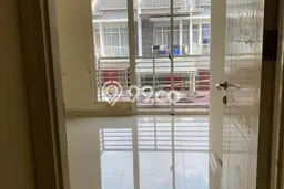 Jual Rumah Bagus Siap Huni LB 87m2 di Cengkareng, Jakarta Barat Jual Rumah Bagus Siap Huni LB 87m2 di Cengkareng, Jakarta Barat