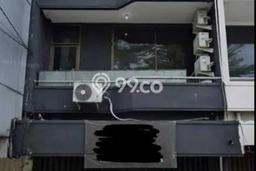 Unit Ruko Dijual di Kebon Jeruk Jakarta Barat Luas Tanah 75m2, Luas Bangunan 225m2 Unit Ruko Dijual di Kebon Jeruk Jakarta Barat Luas Tanah 75m2, Luas Bangunan 225m2