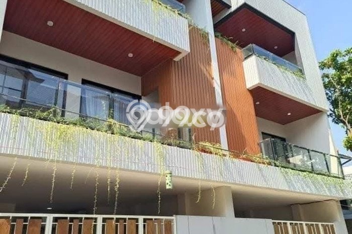 Ruko Usaha Dijual di Lowokwaru Malang LT 152m2 & LB 420m2 Ruko Usaha Dijual di Lowokwaru Malang LT 152m2 & LB 420m2