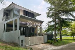 Hot Offer Hunian Mewah Ideal dan Luas di Pakis, Malang Hot Offer Hunian Mewah Ideal dan Luas di Pakis, Malang