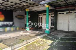 Rumah Modern 3 KT LT 190m2 di Malang Kota Rumah Modern 3 KT LT 190m2 di Malang Kota