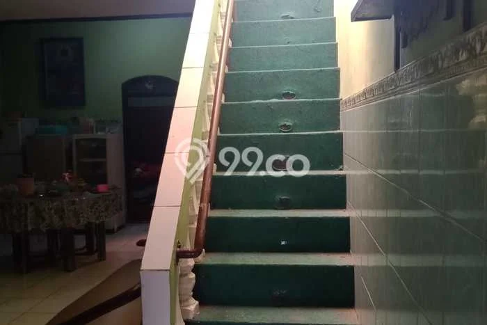 Dijual Cepat Rumah Siap Huni LT 130m2 LB 260m2 di Surabaya Cocok untuk Hunian Dijual Cepat Rumah Siap Huni LT 130m2 LB 260m2 di Surabaya Cocok untuk Hunian