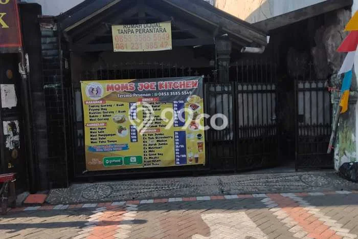 Dijual Cepat Rumah Siap Huni LT 130m2 LB 260m2 di Surabaya Cocok untuk Hunian Dijual Cepat Rumah Siap Huni LT 130m2 LB 260m2 di Surabaya Cocok untuk Hunian