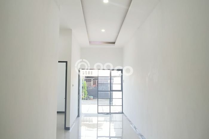 Rumah Modern Cantik 3 Kamar Bisa Langsung Pindah di Rungkut Rumah Modern Cantik 3 Kamar Bisa Langsung Pindah di Rungkut