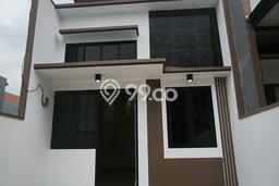 Rumah Modern Cantik 3 KT Bisa Langsung Pindah di Rungkut Rumah Modern Cantik 3 KT Bisa Langsung Pindah di Rungkut