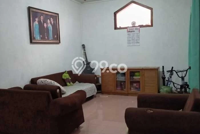 Dijual Rumah 3 Kamar Lokasi Ideal Bagus dan Strategis di Kiaracondong Dijual Rumah 3 Kamar Lokasi Ideal Bagus dan Strategis di Kiaracondong