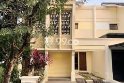 Rumah Dengan Harga Terbaik LT 160m² Akses Mudah di Jantung Kota BSD, Tangerang Rumah Dengan Harga Terbaik LT 160m² Akses Mudah di Jantung Kota BSD, Tangerang