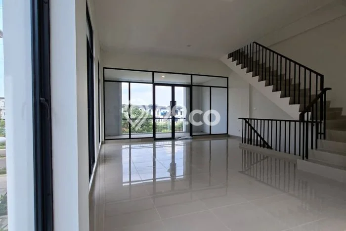 Disewakan Ruko di Pusat Kota Tangerang Selatan Ramai Strategis Disewakan Ruko di Pusat Kota Tangerang Selatan Ramai Strategis