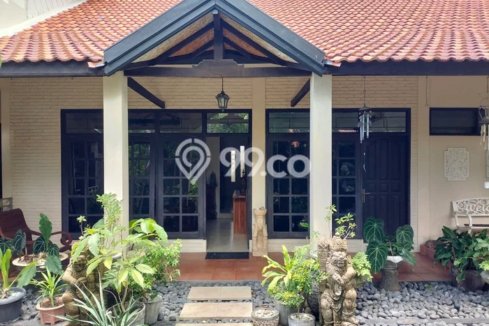 Ready to Use! Premium House LT 350m2 Desain Elegan di Nusa Dua Ready to Use! Premium House LT 350m2 Desain Elegan di Nusa Dua