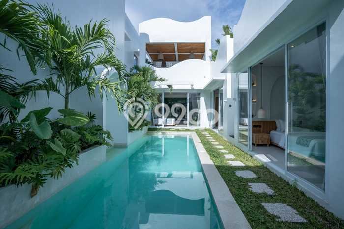 Vila Kawasan , Dimensi 300m2m², Ideal untuk hunian keluarga Vila Kawasan , Dimensi 300m2m², Ideal untuk hunian keluarga