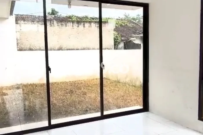 Jarang Ada! Rumah Sewa 2 Kamar Nyaman Siap Huni Cikupa Citra Raya Jarang Ada! Rumah Sewa 2 Kamar Nyaman Siap Huni Cikupa Citra Raya