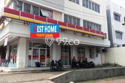 Ruko Dijual di Jakarta Barat LT 90m2 & LB 90m2 Lokasi Terbaik! Ruko Dijual di Jakarta Barat LT 90m2 & LB 90m2 Lokasi Terbaik!