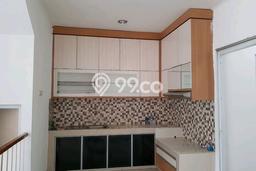 Rumah Luas Asri 3 KT Siap Pakai di Taman Palem Jakarta Barat Rumah Luas Asri 3 KT Siap Pakai di Taman Palem Jakarta Barat