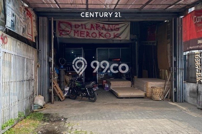 Komersial Bagus Dijual LB 177m2 Lokasi Strategis Jakarta Selatan Area Cocok untuk Berbisnis Komersial Bagus Dijual LB 177m2 Lokasi Strategis Jakarta Selatan Area Cocok untuk Berbisnis