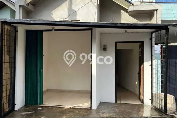 Ruko Bagus Dijual LB 38m2 Lokasi Strategis Tangerang Selatan Area Cocok untuk Berbisnis Ruko Bagus Dijual LB 38m2 Lokasi Strategis Tangerang Selatan Area Cocok untuk Berbisnis