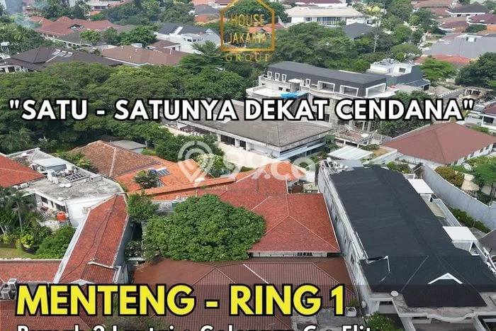 Siap Huni Hunian Elit 5 Kamar di Menteng Dekat ke Mana Pun Siap Huni Hunian Elit 5 Kamar di Menteng Dekat ke Mana Pun
