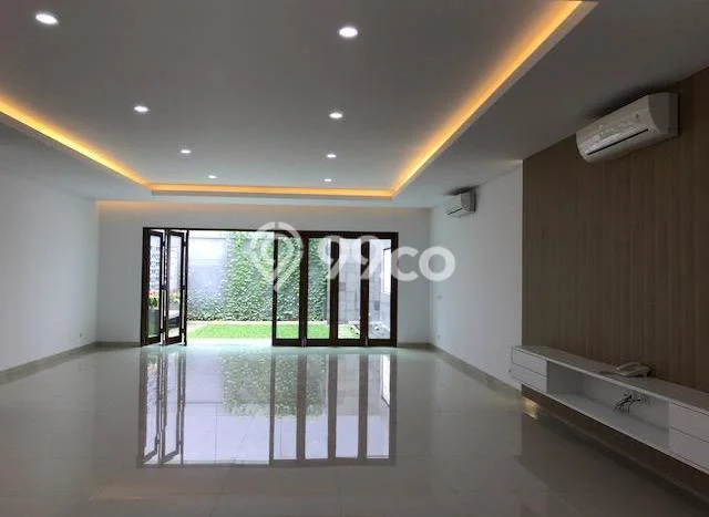 Disewakan segera rumah minimalis strategis 4 Kamar di Menteng, Jakarta Pusat Disewakan segera rumah minimalis strategis 4 Kamar di Menteng, Jakarta Pusat