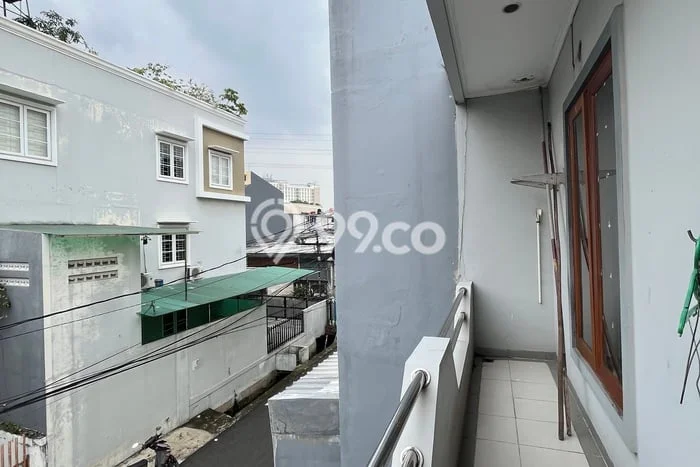 Rumah sewa siap huni 3 KT di Tomang, Jakarta Barat Rumah sewa siap huni 3 KT di Tomang, Jakarta Barat