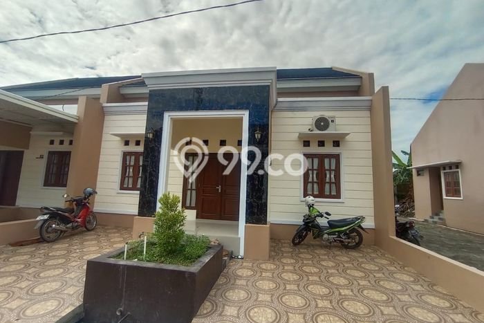 Rumah Minimalis Dijual Lokasi Adiwerna 2 Kamar dengan Luas Tanah 78m2 Rumah Minimalis Dijual Lokasi Adiwerna 2 Kamar dengan Luas Tanah 78m2