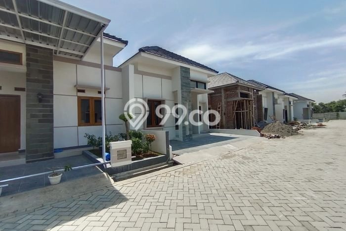 Rumah Minimalis Dijual di Slawi 2 Kamar dengan Luas Tanah 96m2 Rumah Minimalis Dijual di Slawi 2 Kamar dengan Luas Tanah 96m2