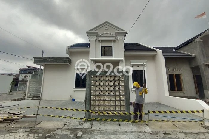 Dijual Rumah 3 Kamar Lokasi Ideal Bagus dan Strategis di Tegal Timur Dijual Rumah 3 Kamar Lokasi Ideal Bagus dan Strategis di Tegal Timur